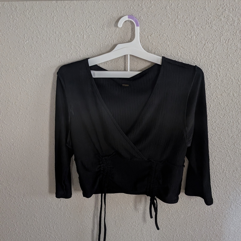 Jennifer Lopez Black Sheer Sleeve Blouse - Picture 3 of 5